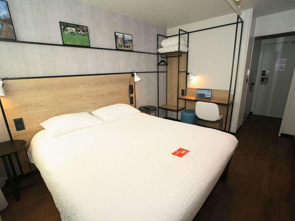 Ibis Saint-Lo Hotel Стая снимка