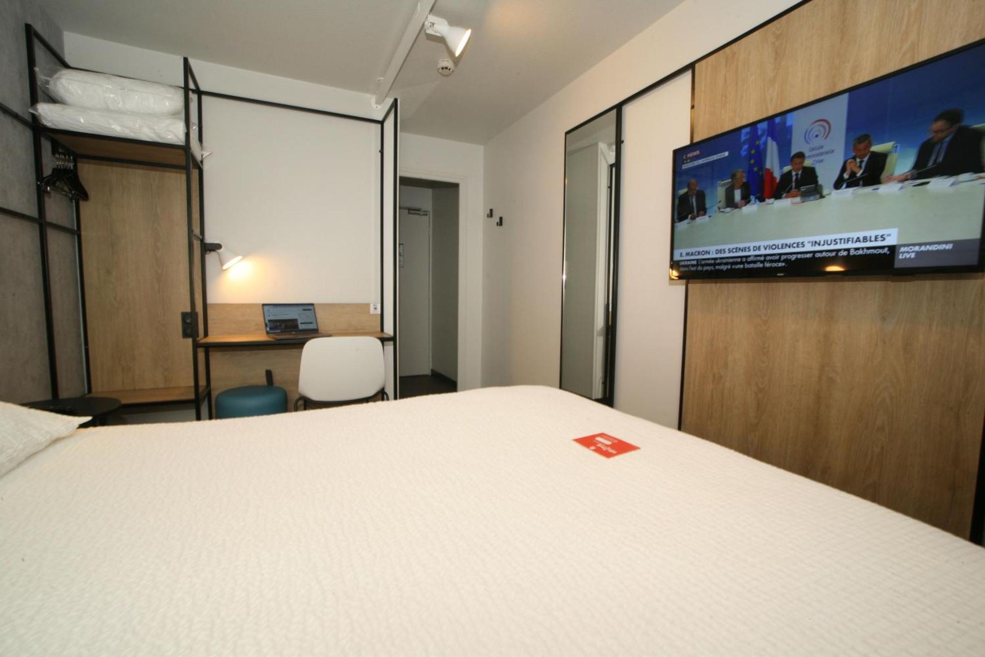 Ibis Saint-Lo Hotel Екстериор снимка